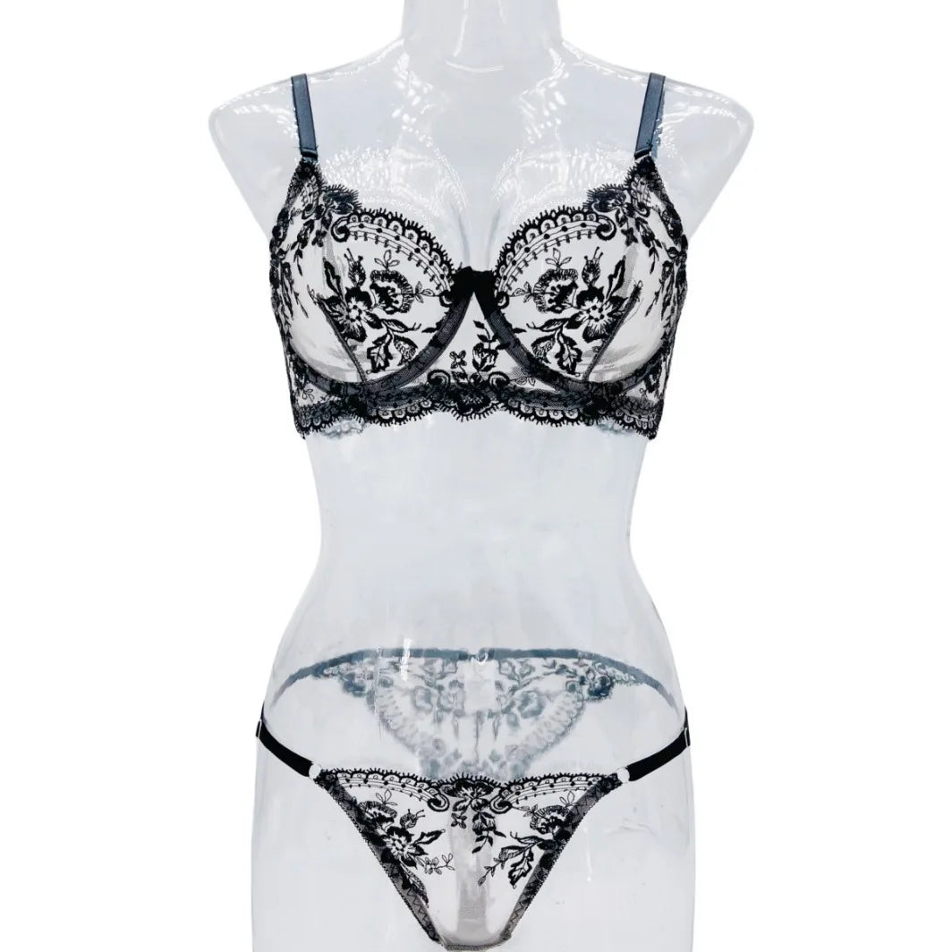 Lilyleeds | Seductive Lace Bra and Panty Set