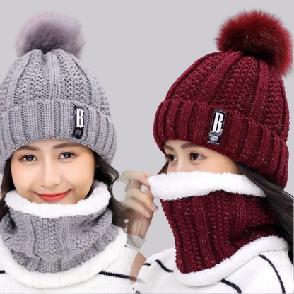 Lilyleeds | Pom-Pom beanie