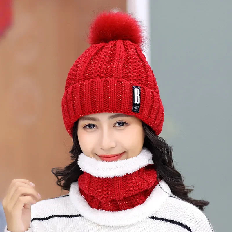 Lilyleeds | Pom-Pom beanie