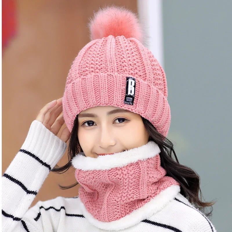 Lilyleeds | Pom-Pom beanie