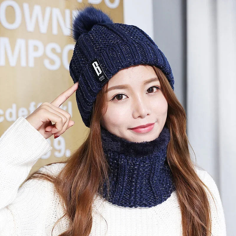 Lilyleeds | Pom-Pom beanie